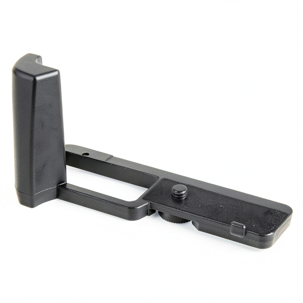 Fotodiox metal grip attached to Canon EOS M10 camera